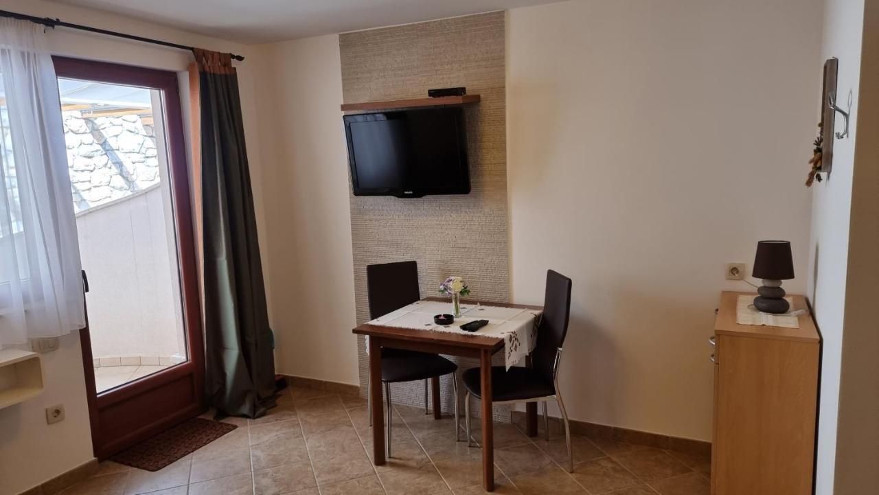 Apartmani Sidro مالينسكا المظهر الخارجي الصورة